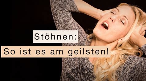 muschi kissen|Heißes mädchen fickt kissen und lautes stöhnen. Orgasmus